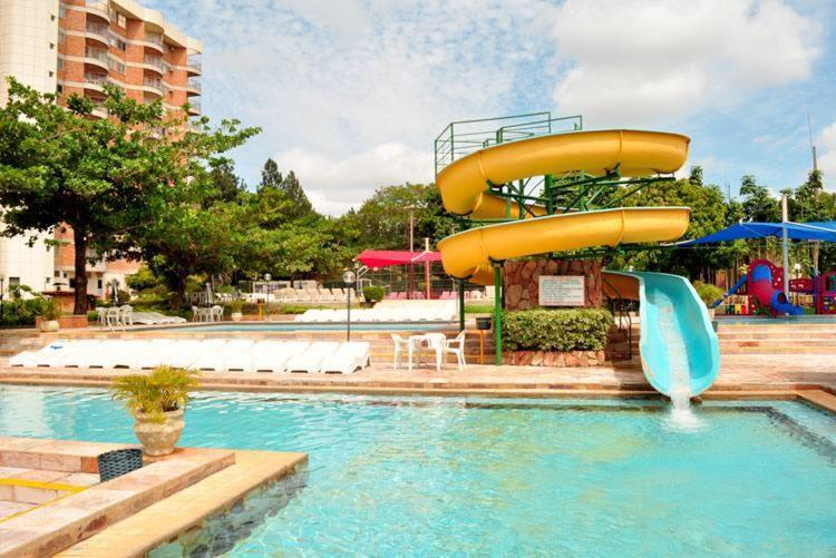 Imperio Romano Thermas - Bvtur Caldas Novas Exterior photo